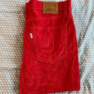 Levi’s mini skirt red W 29